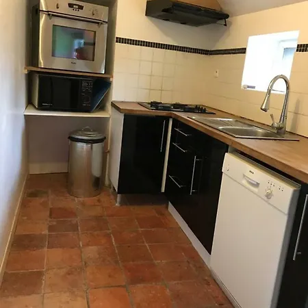 D.floor House & *